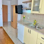 Vespera Gostinjska kuća 3*