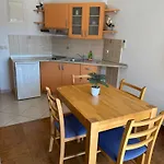 Vespera 3*
