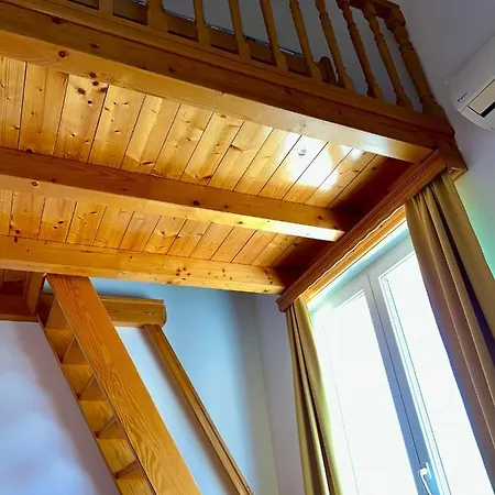 Vespera 招待所 3*