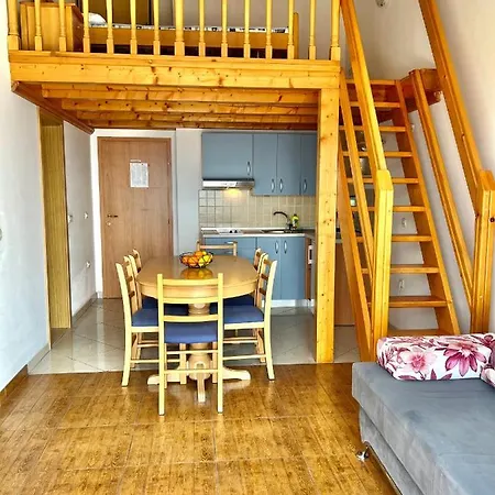 招待所 Vespera 波尔