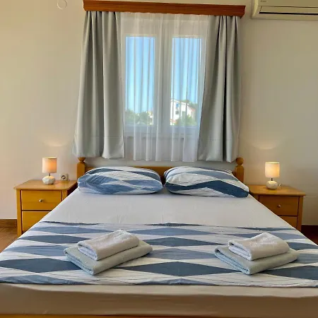Vespera Konukevi 3*